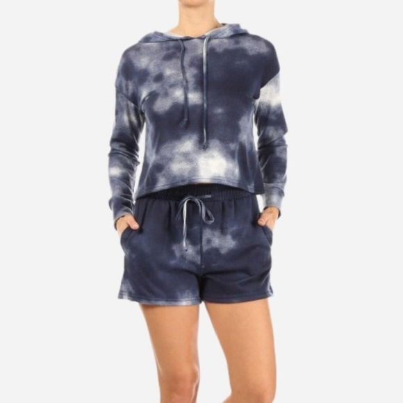 TYE DYE SHORT SET - Picture 1 of 4